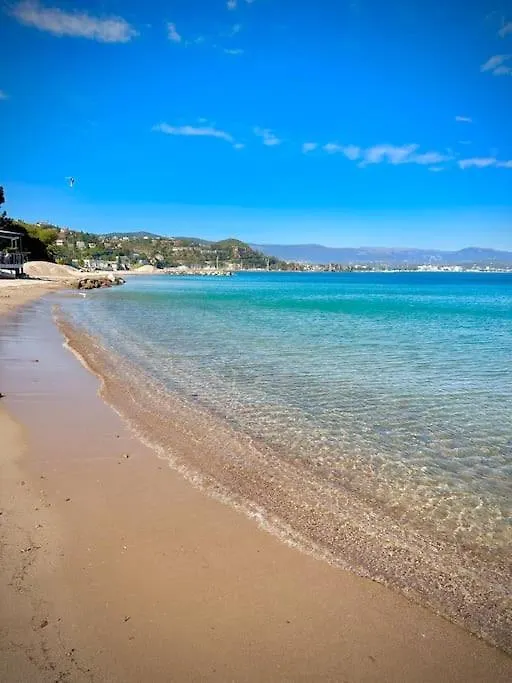 Apartment Vue Mer - Refait A Neuf - Clim - Parking - 4 Personnes Theoule-sur-Mer