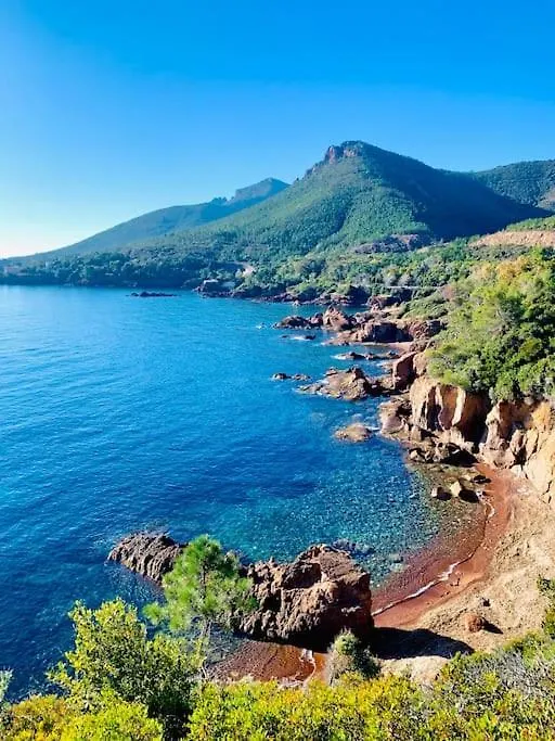 Vue Mer - Refait A Neuf - Clim - Parking - 4 Personnes Theoule-sur-Mer