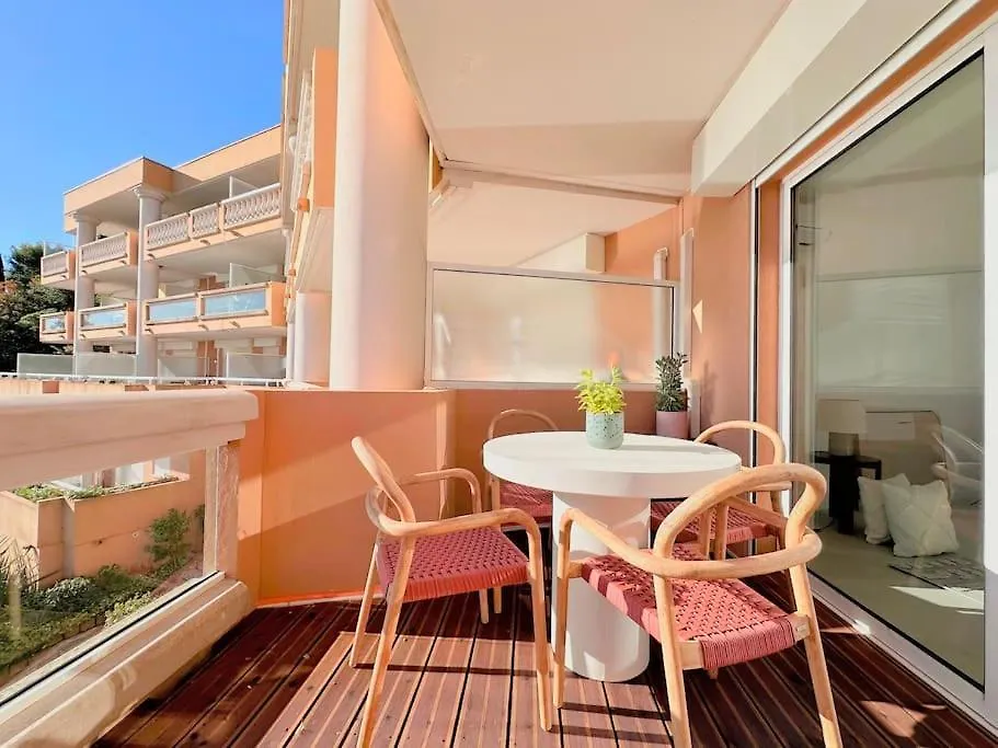 Apartment Vue Mer - Refait A Neuf - Clim - Parking - 4 Personnes Theoule-sur-Mer France